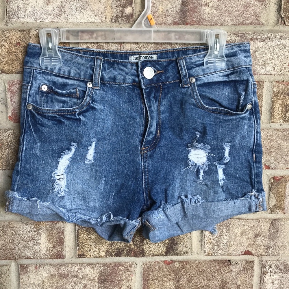 🍓5/$20 Harmony jeans short!